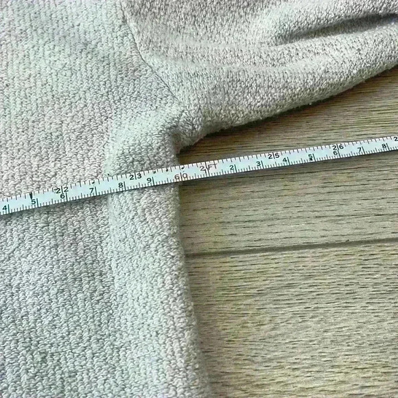 Victoria’s Secret PINK Tan Long Sleeve Pullover Size S - Picture 9 of 10